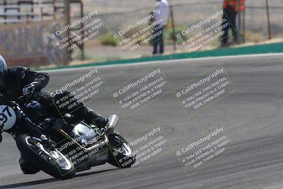 media/Apr-20-2025-AHRMA (Sun) [[393a79c373]]/Race/Group 12/Turn 4b/